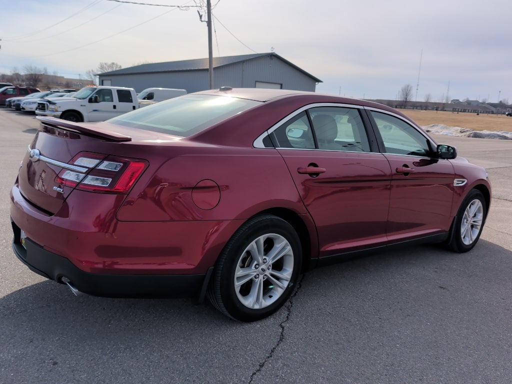 2019 Ford Taurus SEL