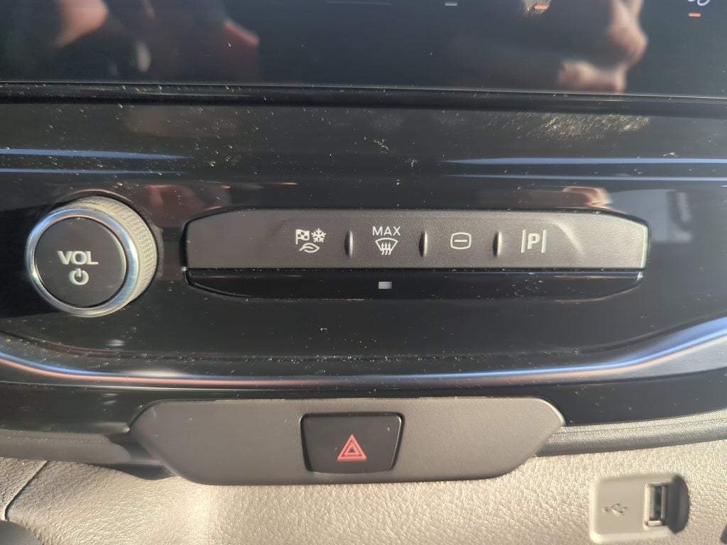 2025 Ford Transit Wagon XLT 12 Passenger