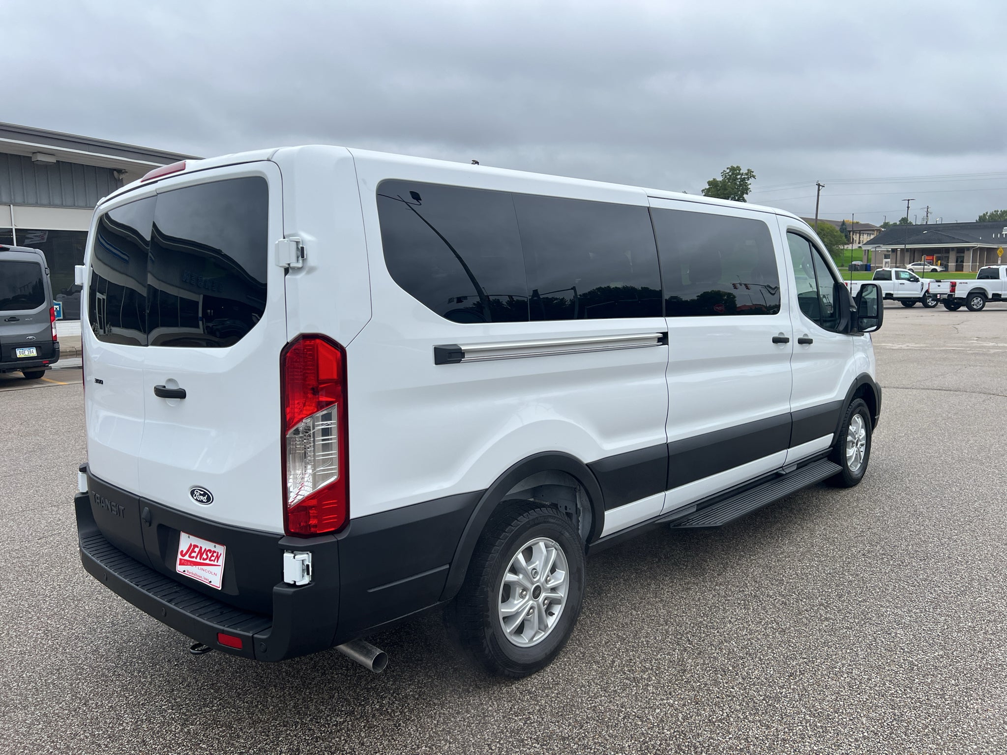 2027 Ford Transit Wagon XL 15 Pass