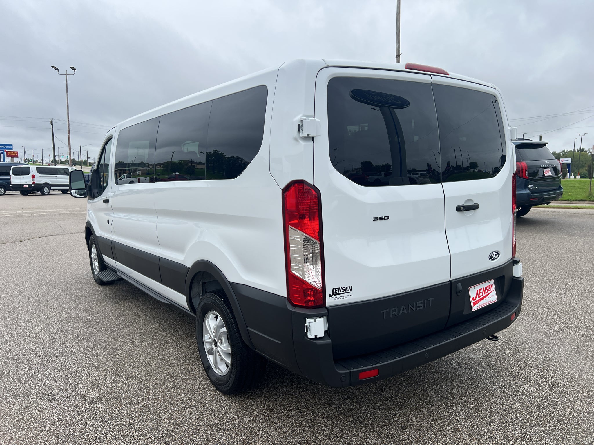 2027 Ford Transit Wagon XL 15 Pass