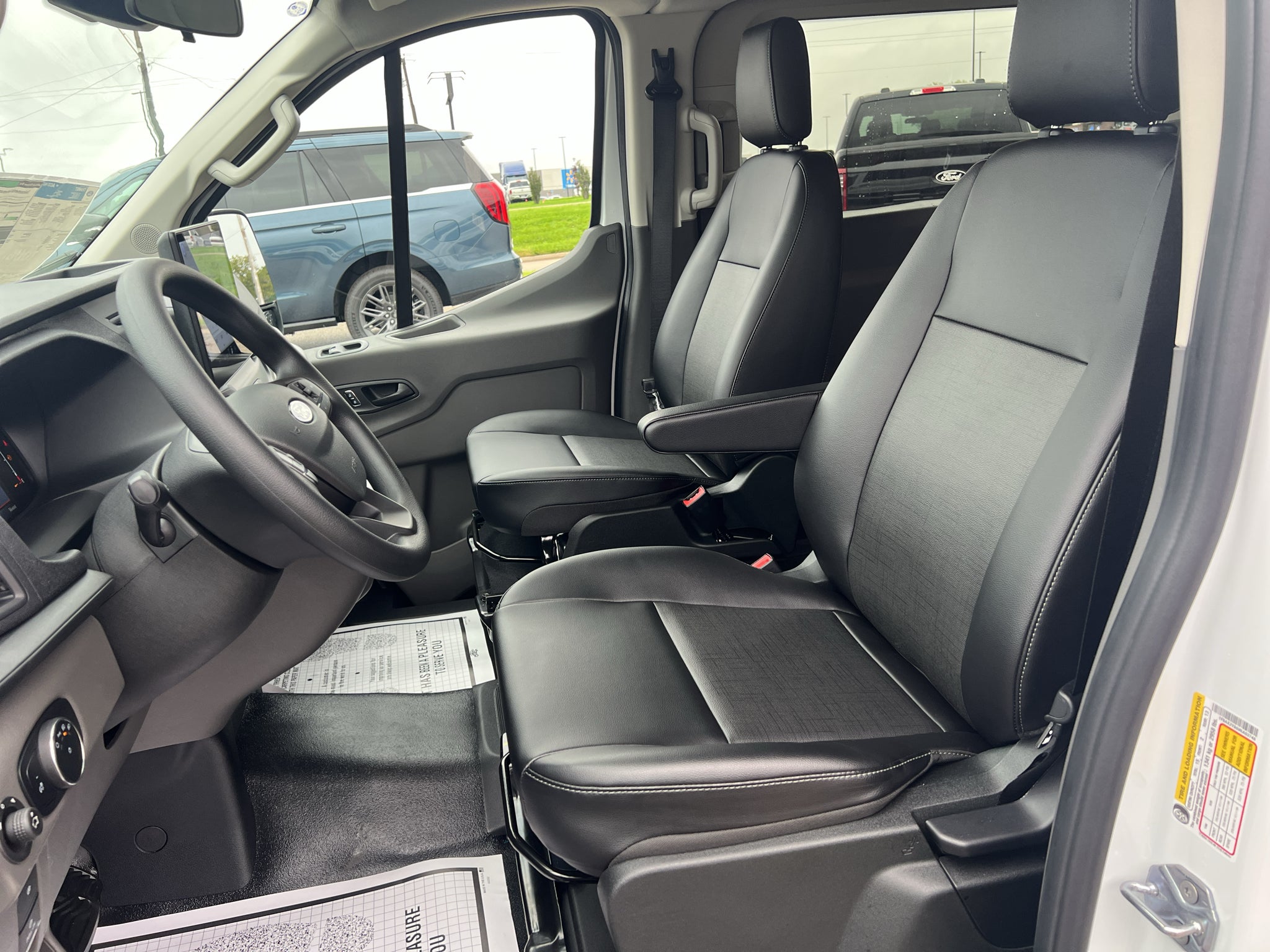 2027 Ford Transit Wagon XL 15 Pass