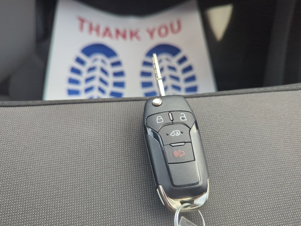 2025 Ford Transit Wagon XLT 15 Passenger