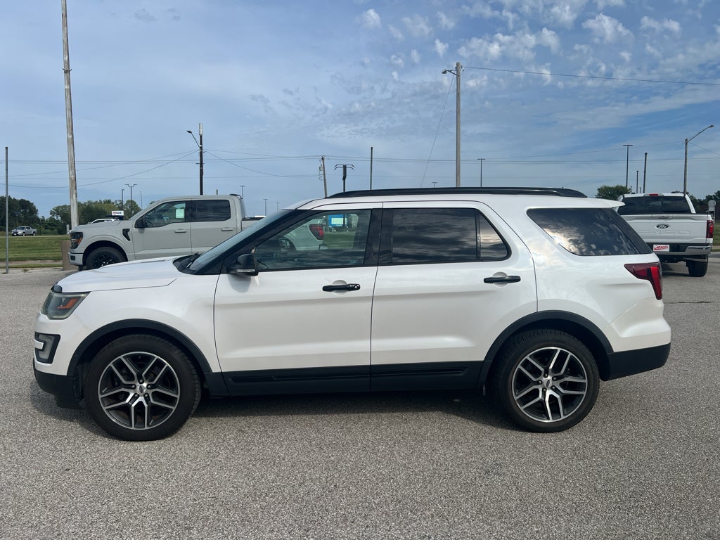 2016 Ford Explorer Sport