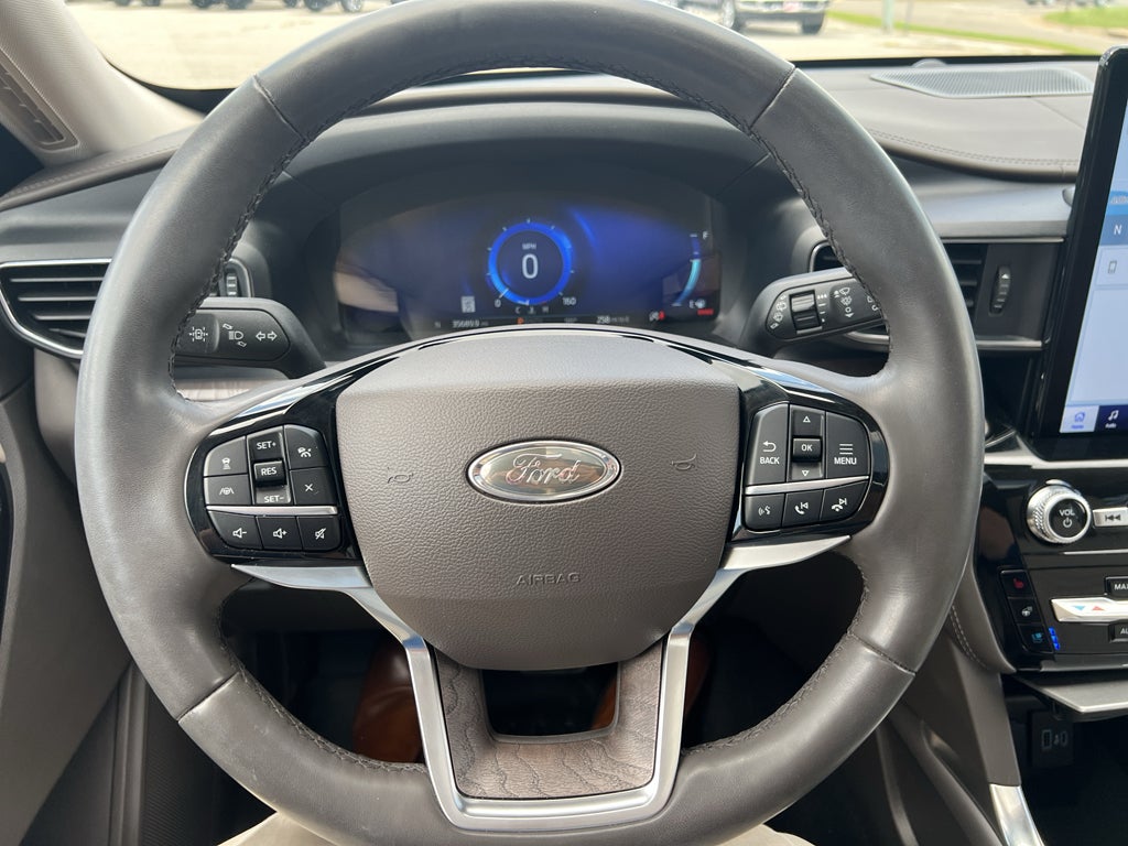 2023 Ford Explorer Platinum