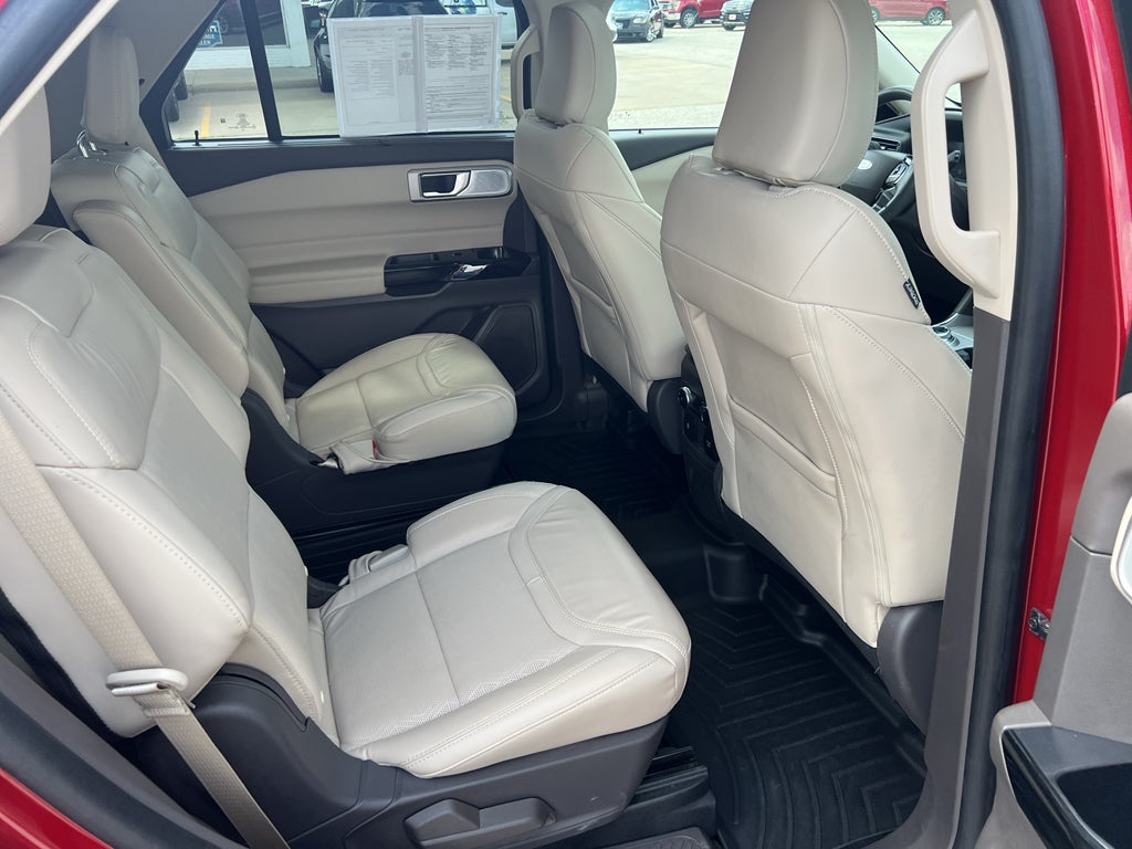 2023 Ford Explorer Platinum