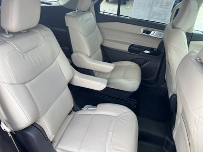 2023 Ford Explorer Platinum