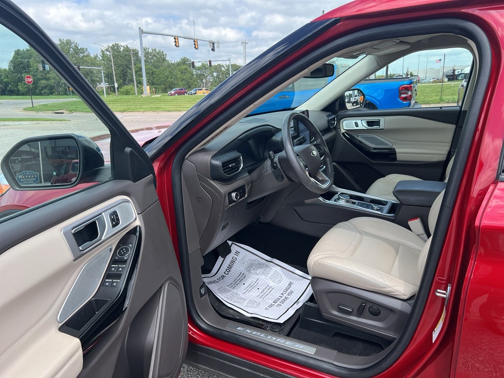 2023 Ford Explorer Platinum