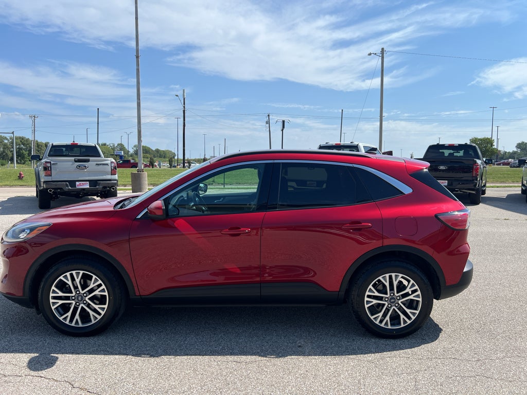 2021 Ford Escape SEL