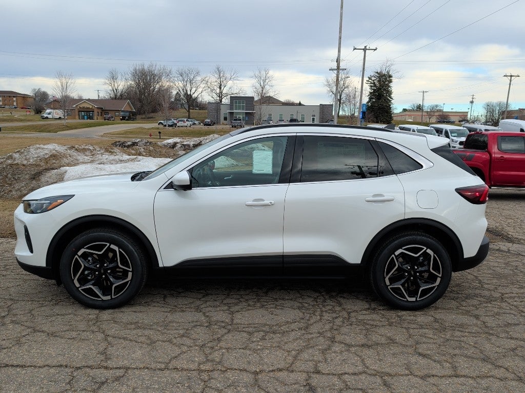 2026 Ford Escape Platinum