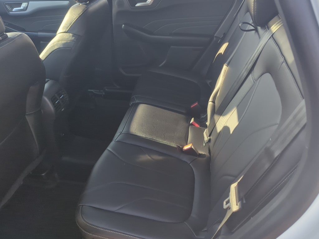 2026 Ford Escape Platinum