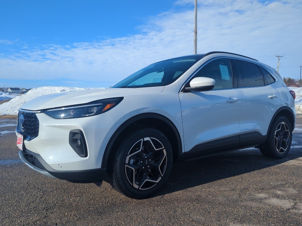2026 Ford Escape Platinum