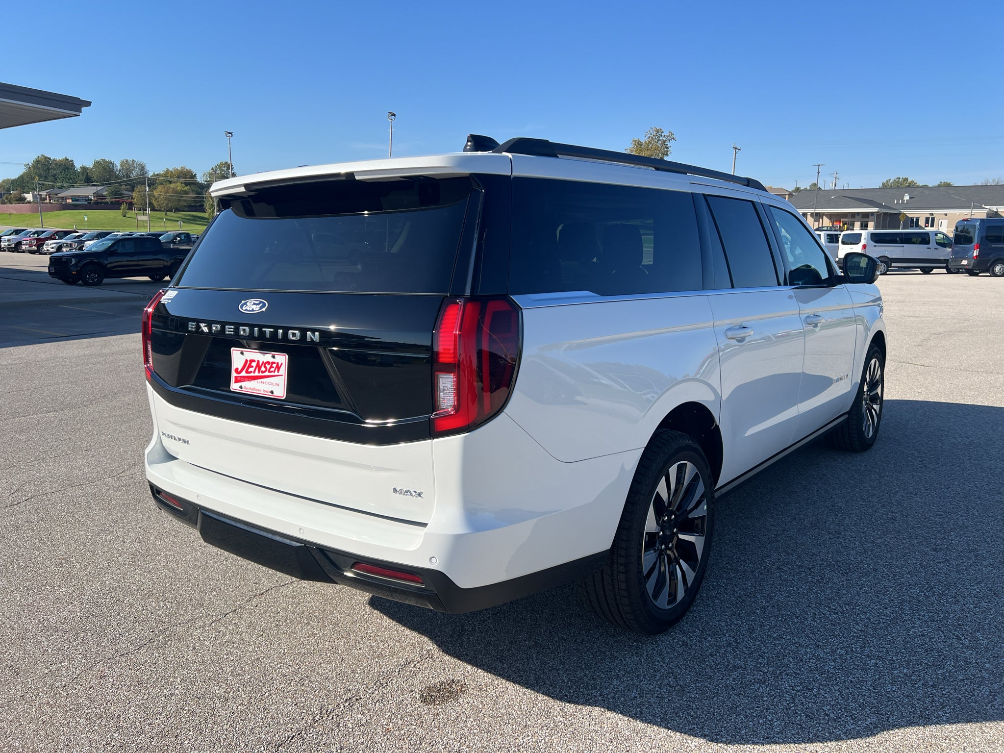 2027 Ford Expedition MAX Platinum