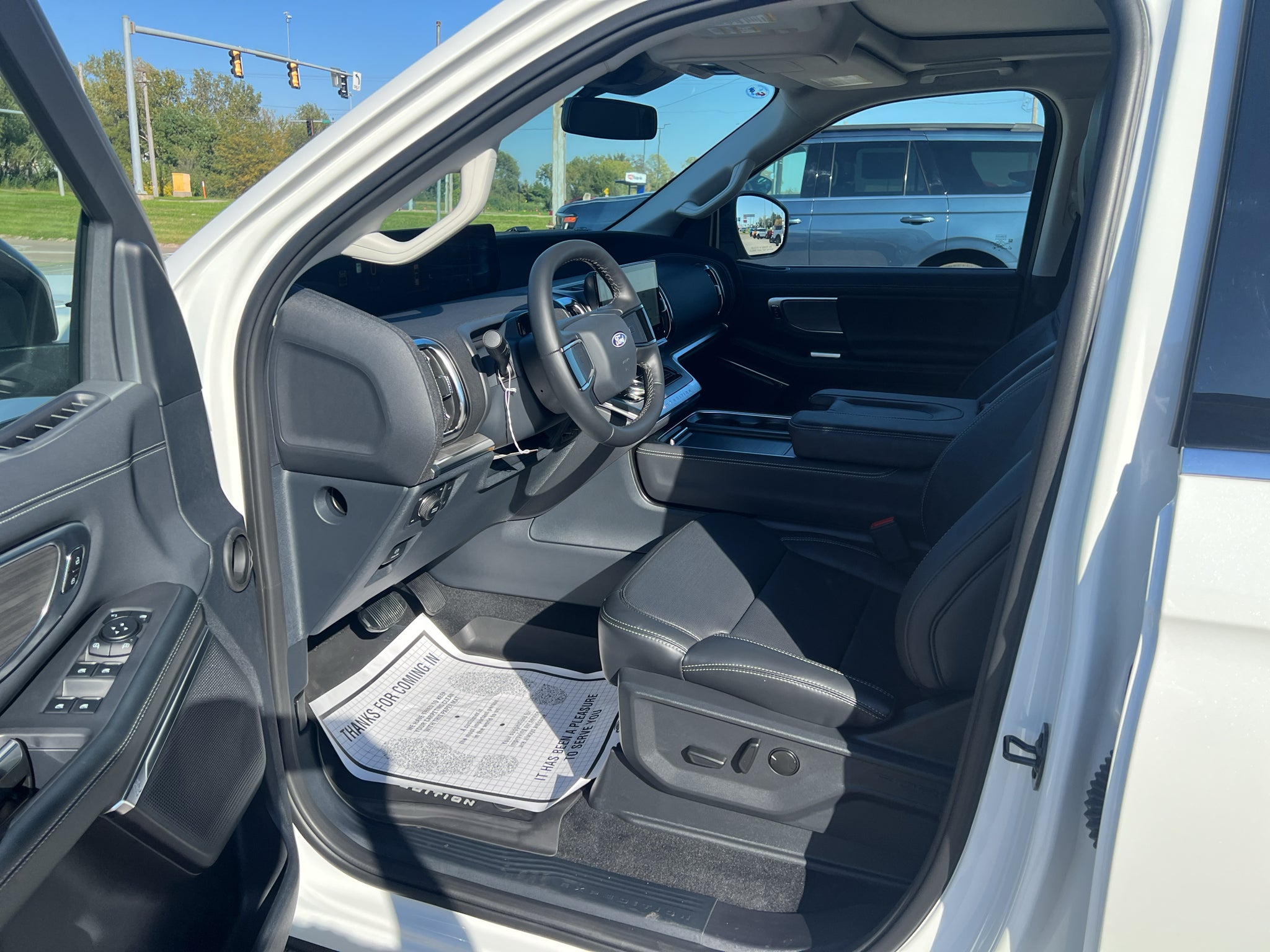 2027 Ford Expedition MAX Platinum