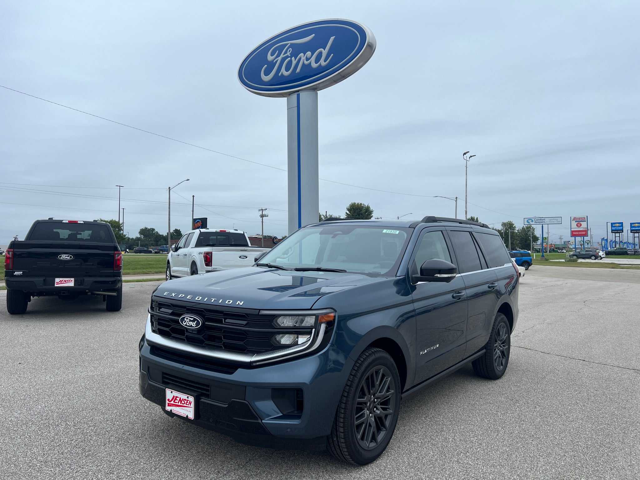 2027 Ford Expedition Platinum