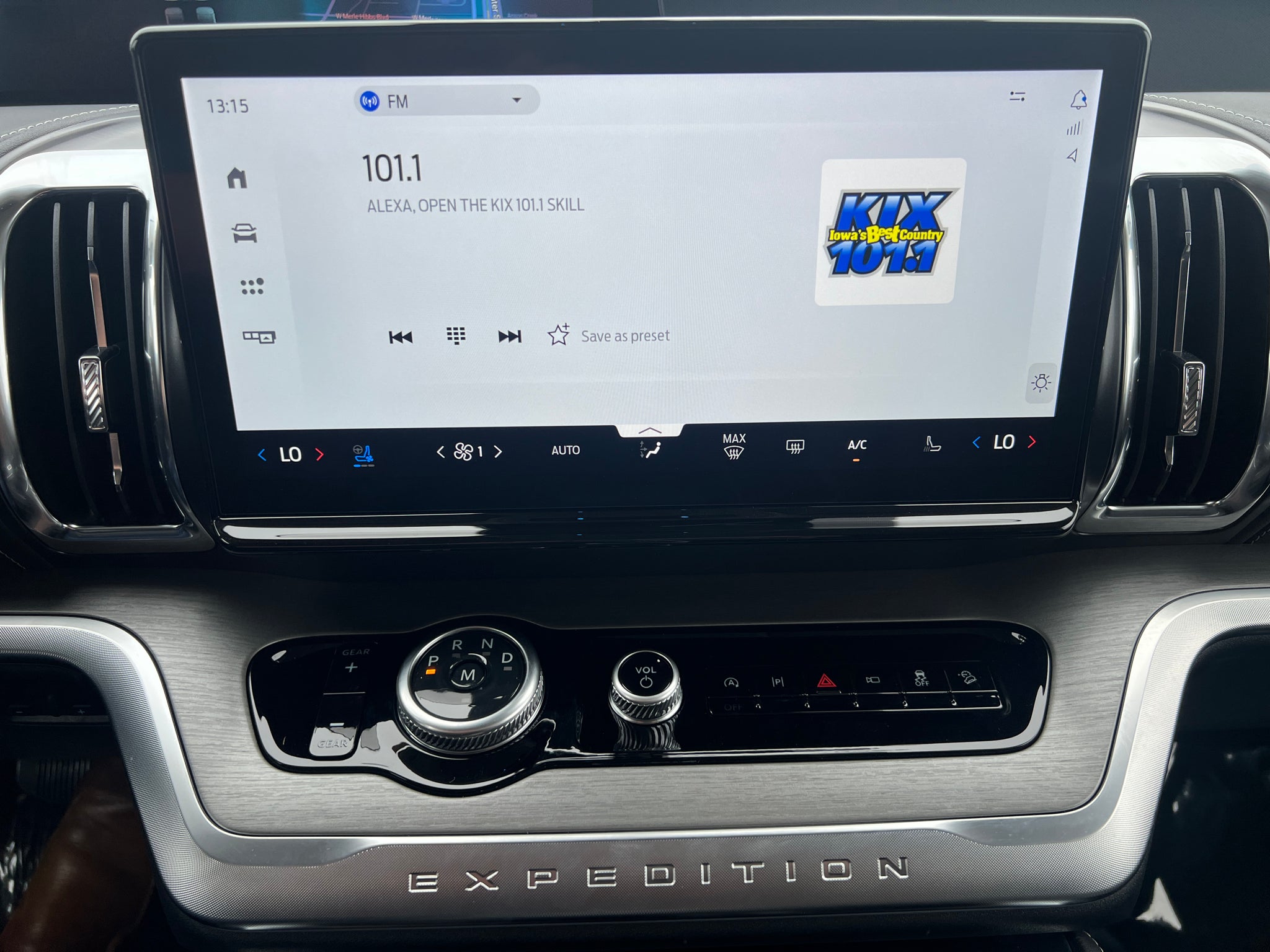 2027 Ford Expedition Platinum