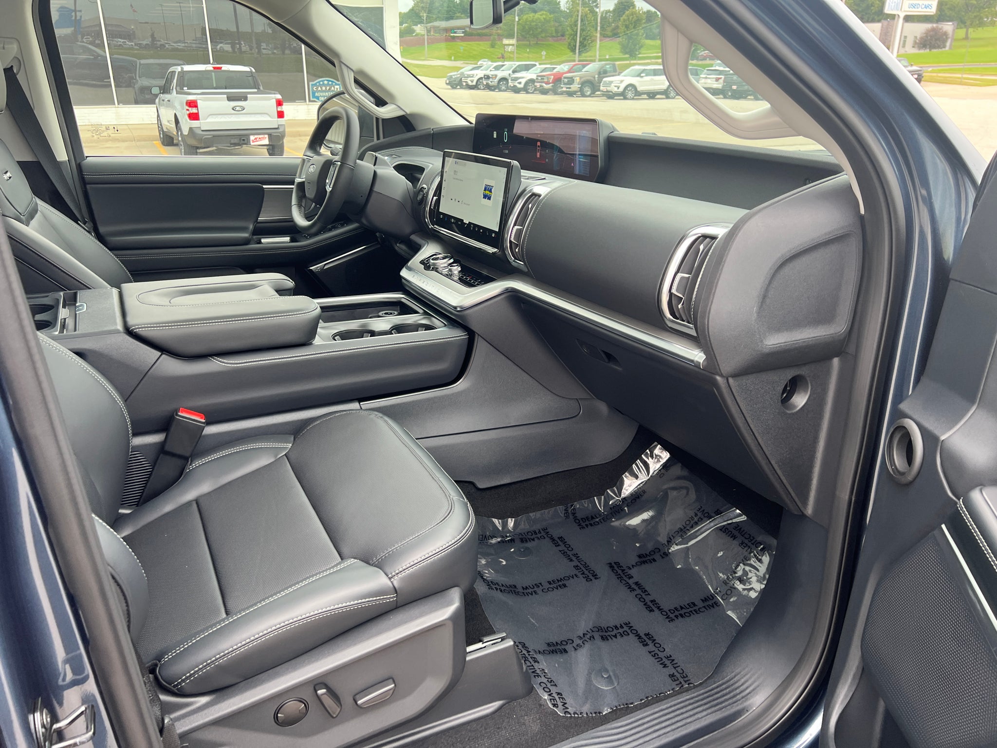 2027 Ford Expedition Platinum