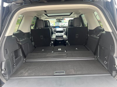 2027 Ford Expedition Platinum