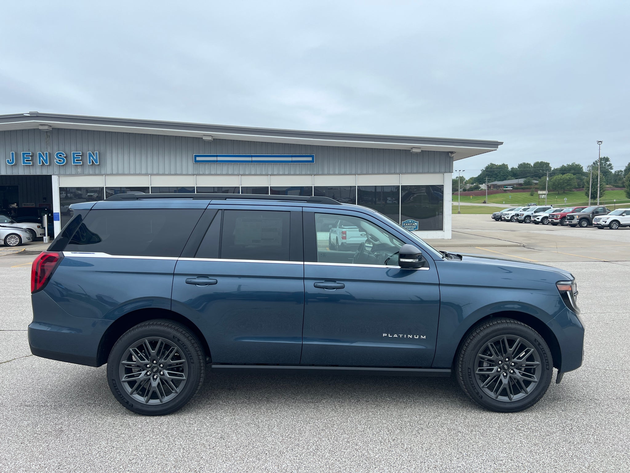 2027 Ford Expedition Platinum