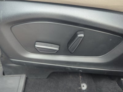 2020 Ford Explorer Base