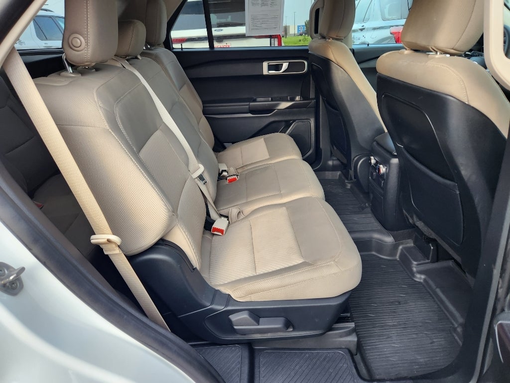 2020 Ford Explorer Base