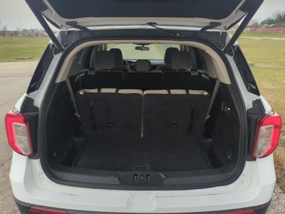 2020 Ford Explorer Base