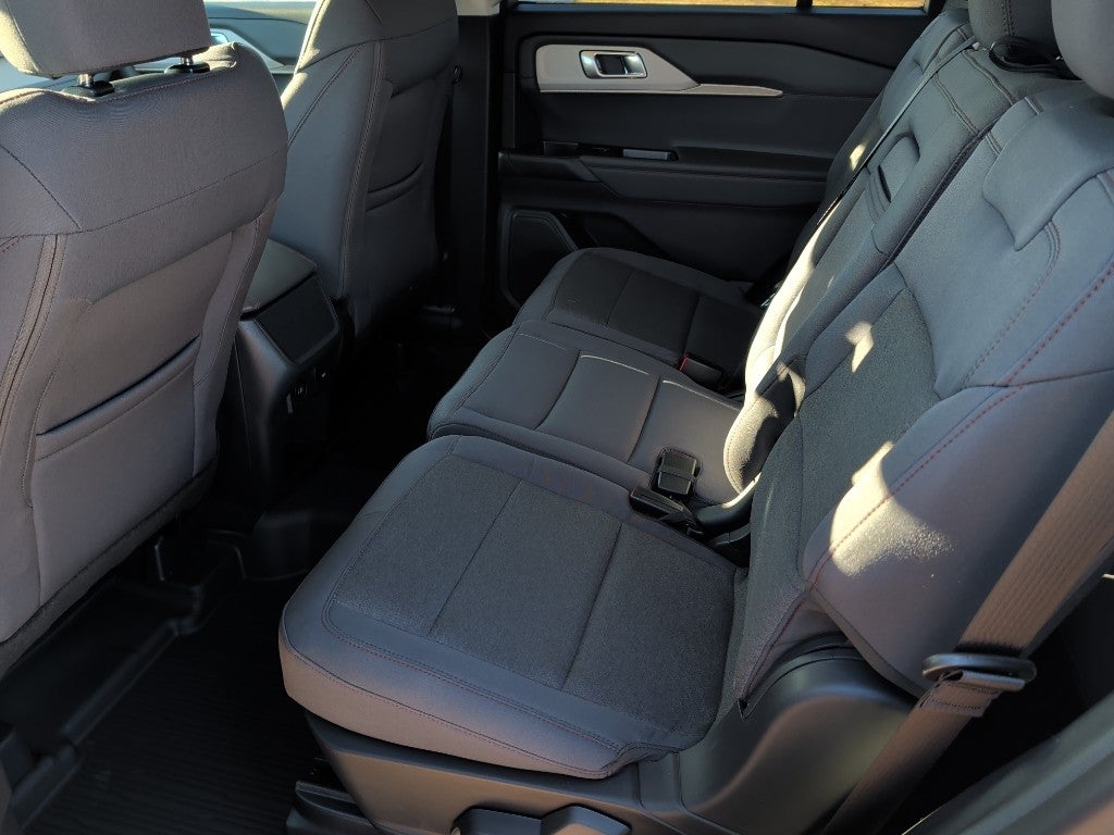 2026 Ford Explorer Active (100A)