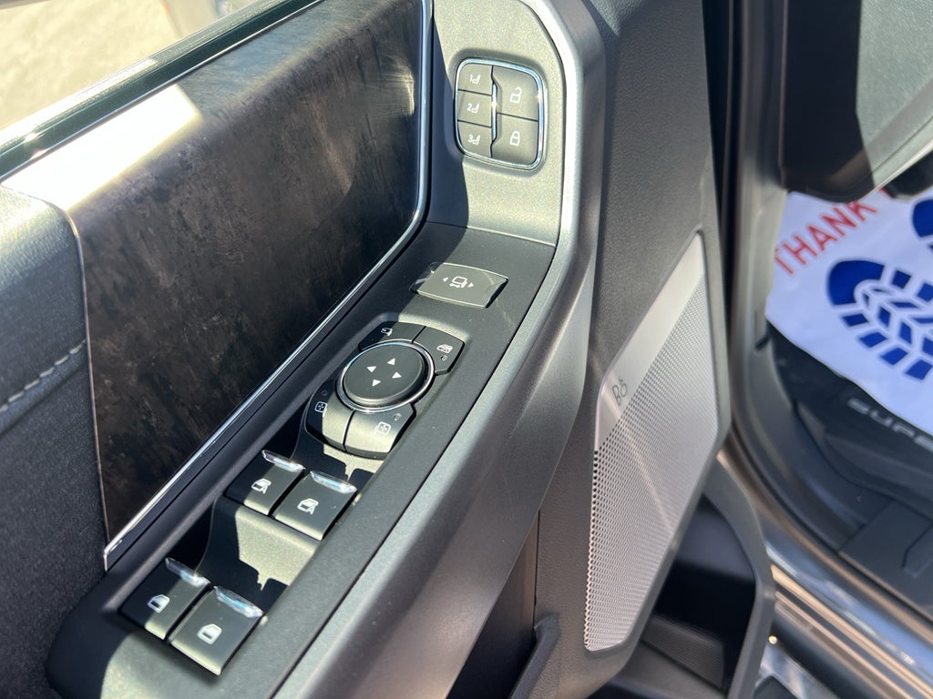 2023 Ford F-350 LARIAT