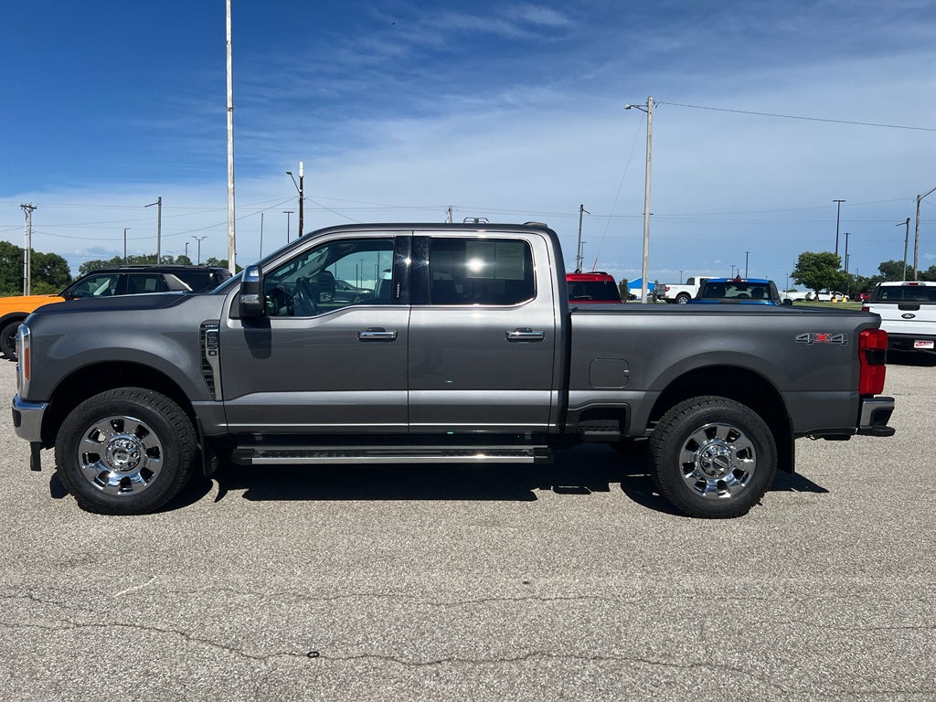2023 Ford F-350 LARIAT