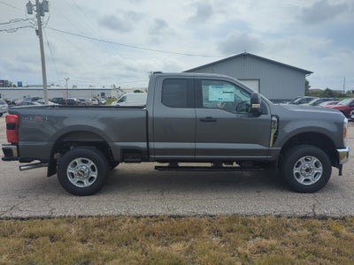 2026 Ford F-350 XLT