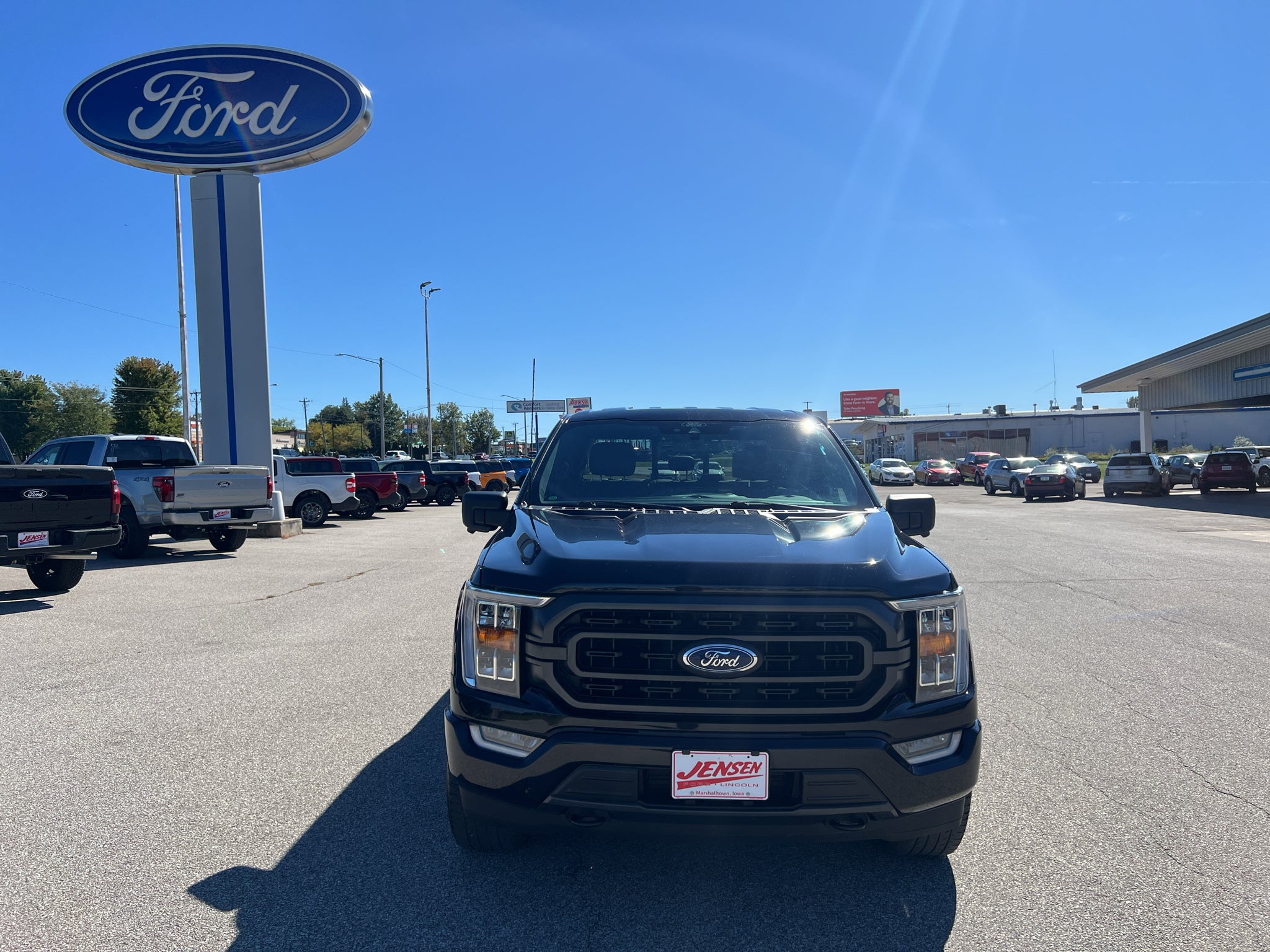 2021 Ford F-150 XLT 6.5' BOX!