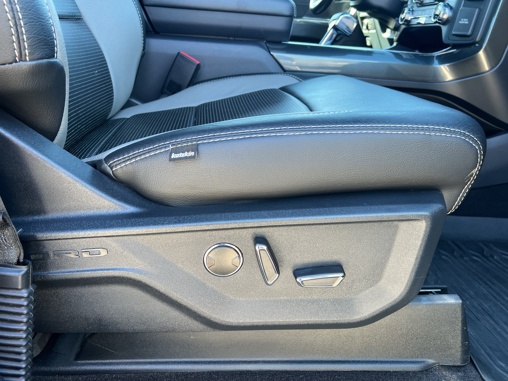 2021 Ford F-150 XLT 6.5' BOX!