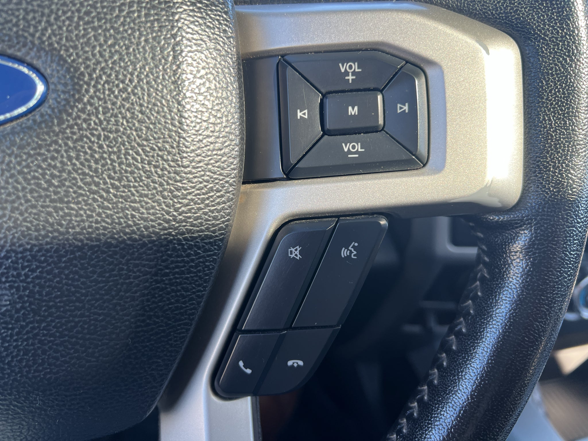 2018 Ford F-150 LARIAT 6.5' Box