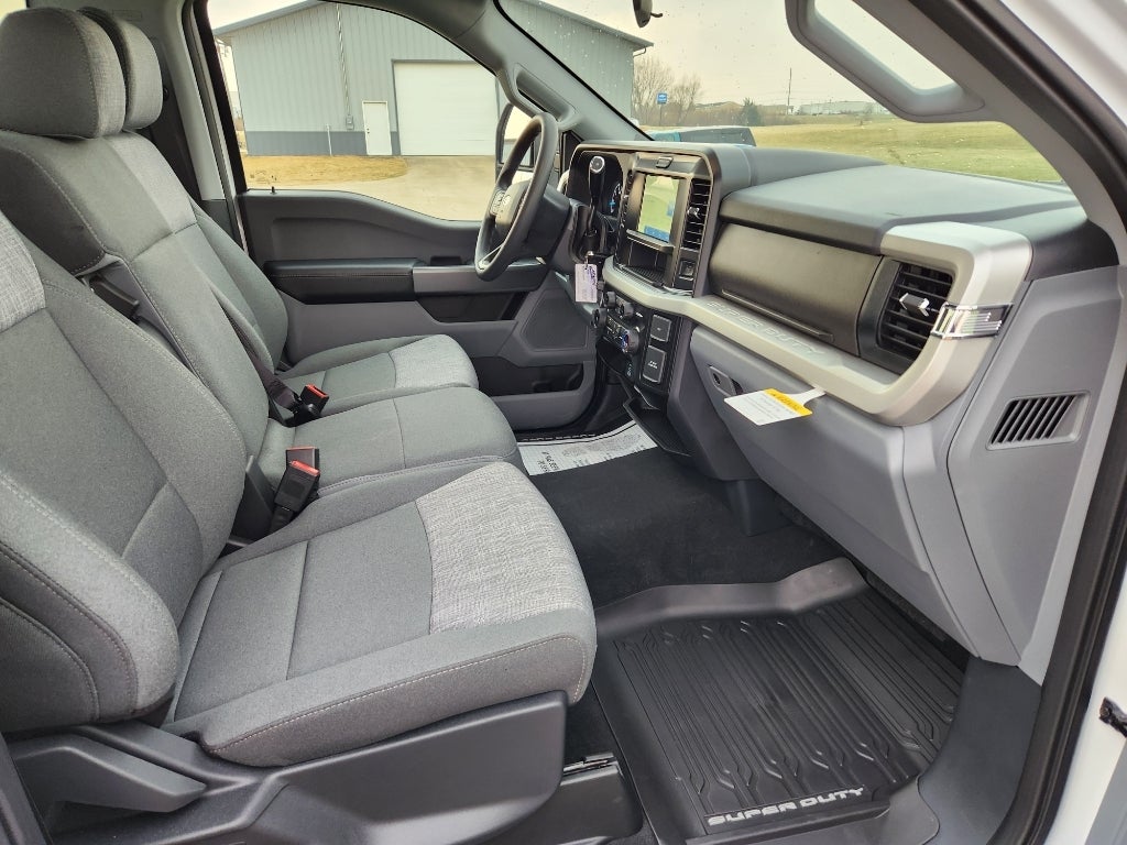 2026 Ford F-350 XLT