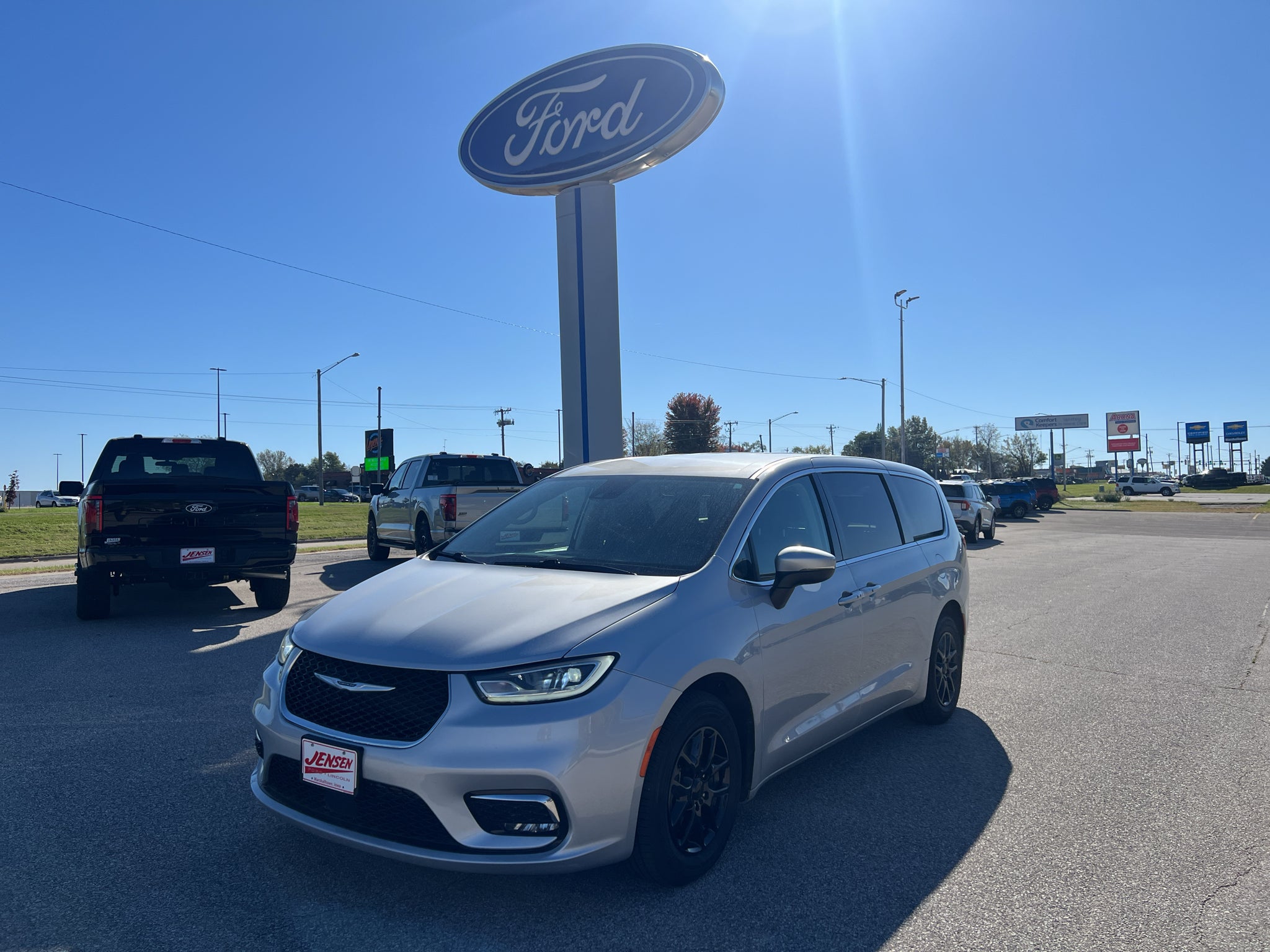2023 Chrysler Pacifica Touring L
