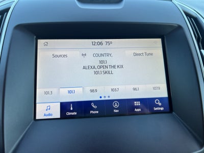 2020 Ford Edge Titanium