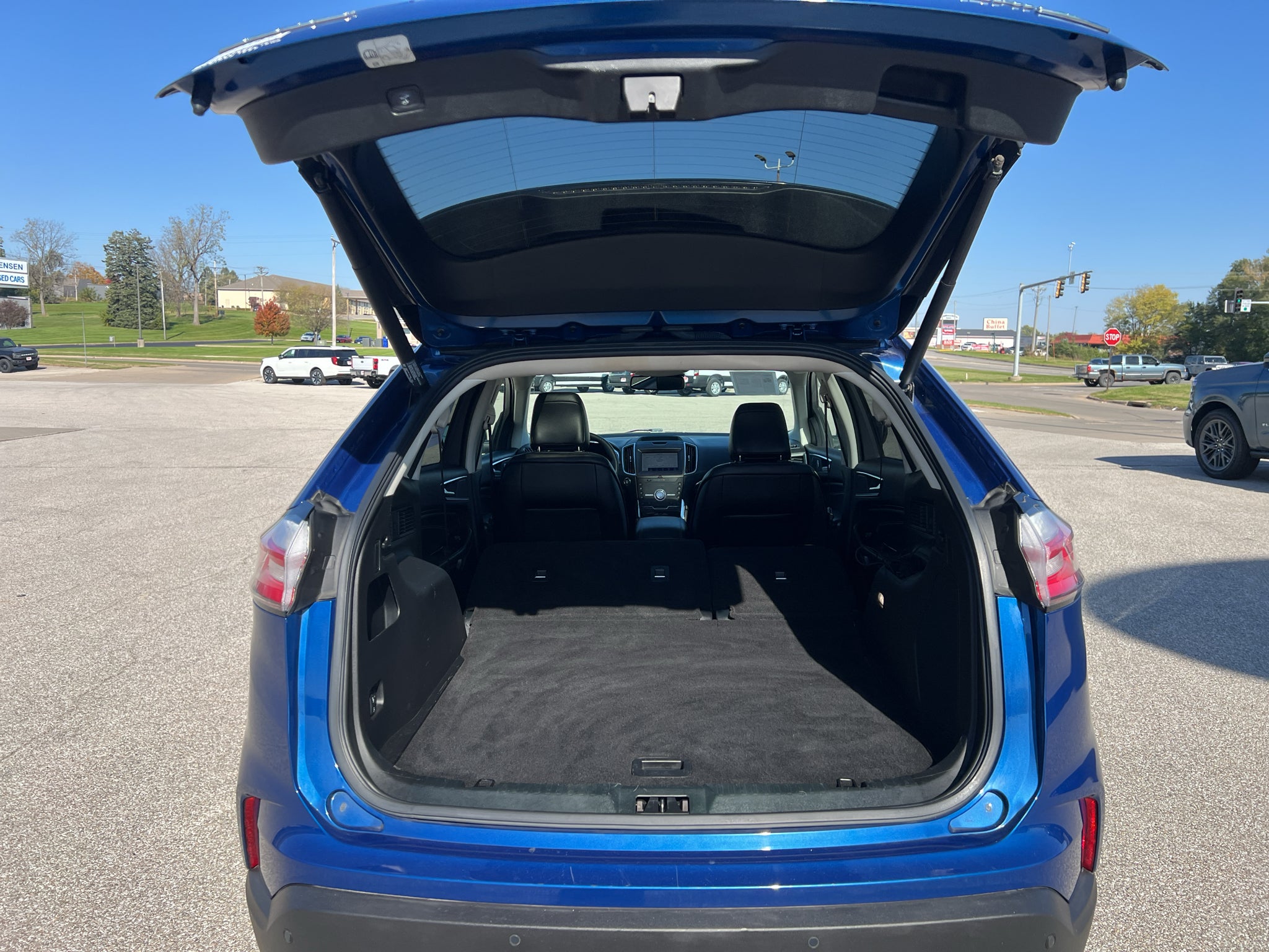2020 Ford Edge Titanium