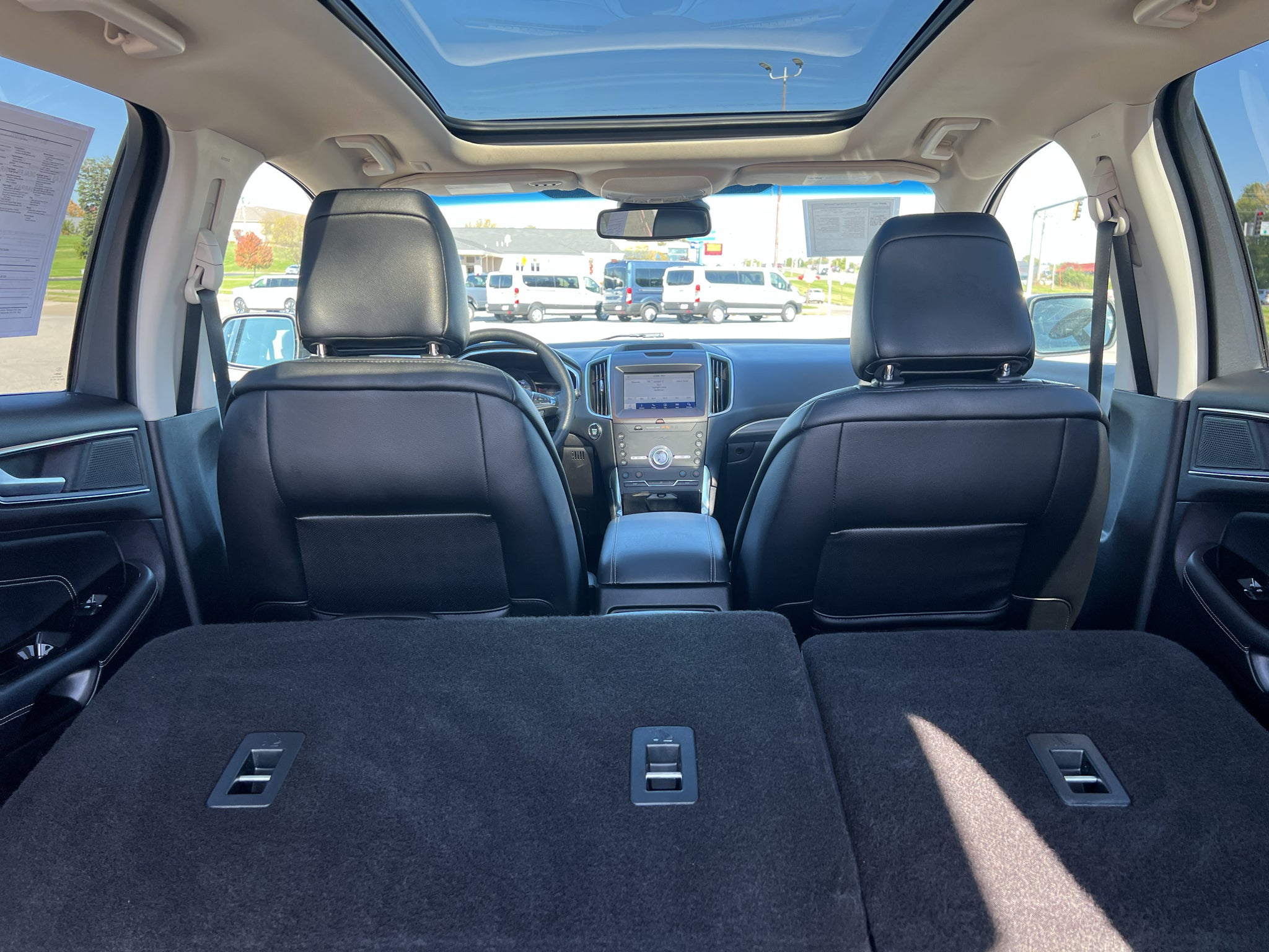 2020 Ford Edge Titanium