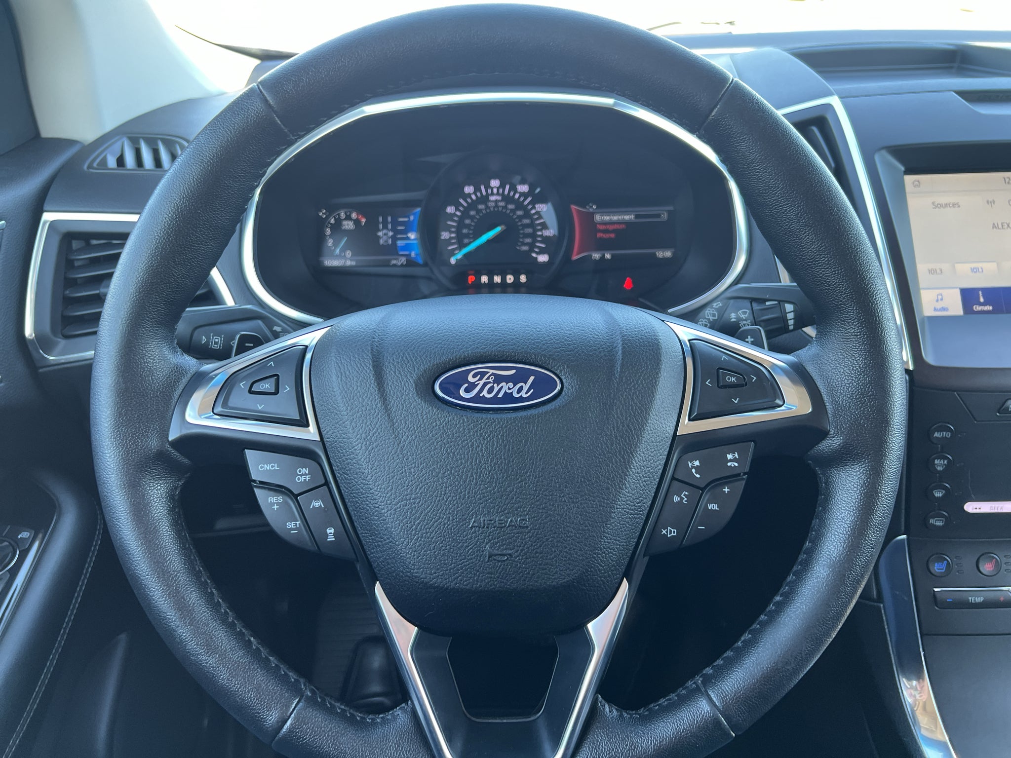 2020 Ford Edge Titanium