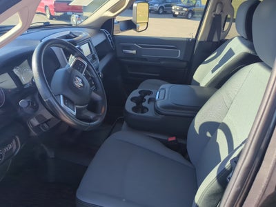 2020 RAM 3500 Big Horn Dually