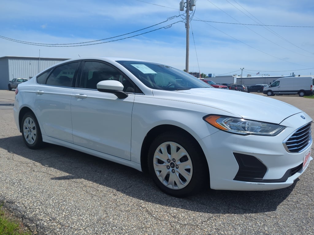 2019 Ford Fusion S