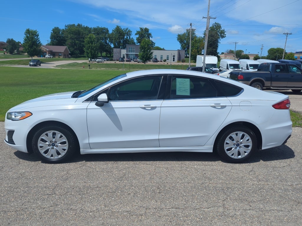 2019 Ford Fusion S