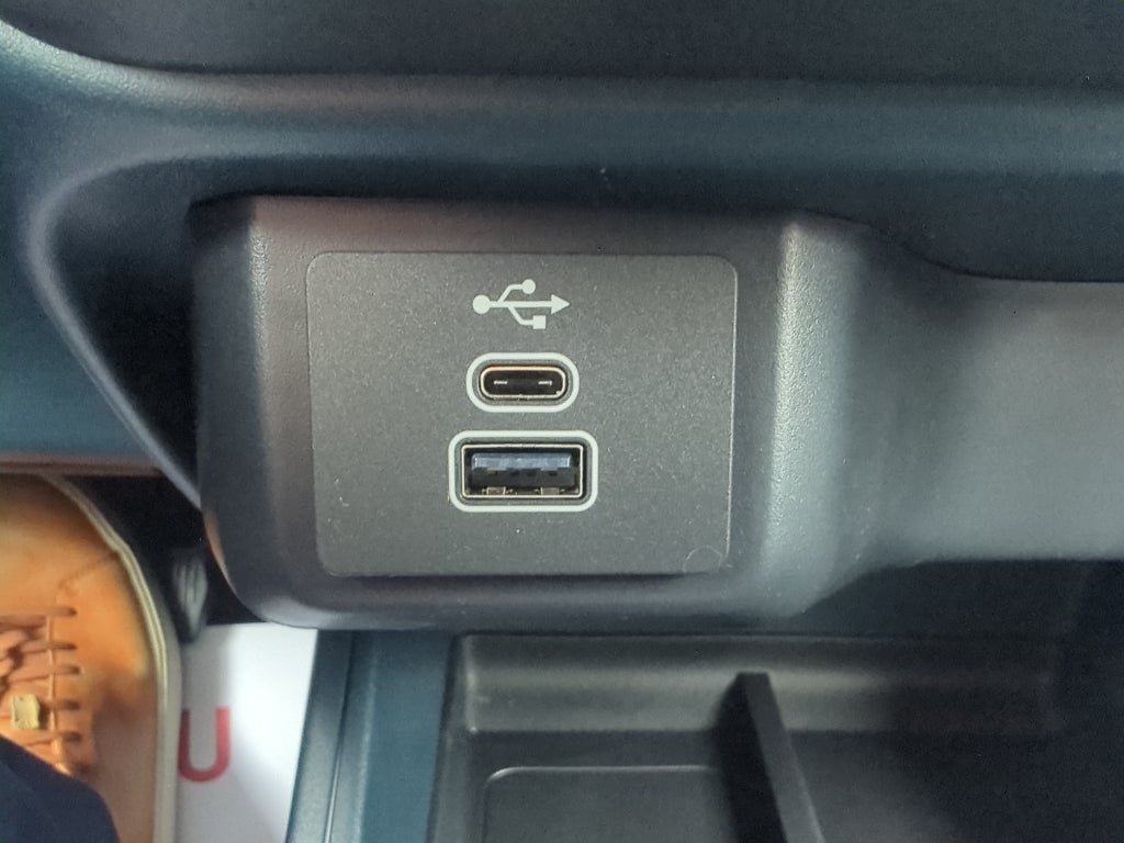 2025 Ford Maverick XL HYBRID FWD