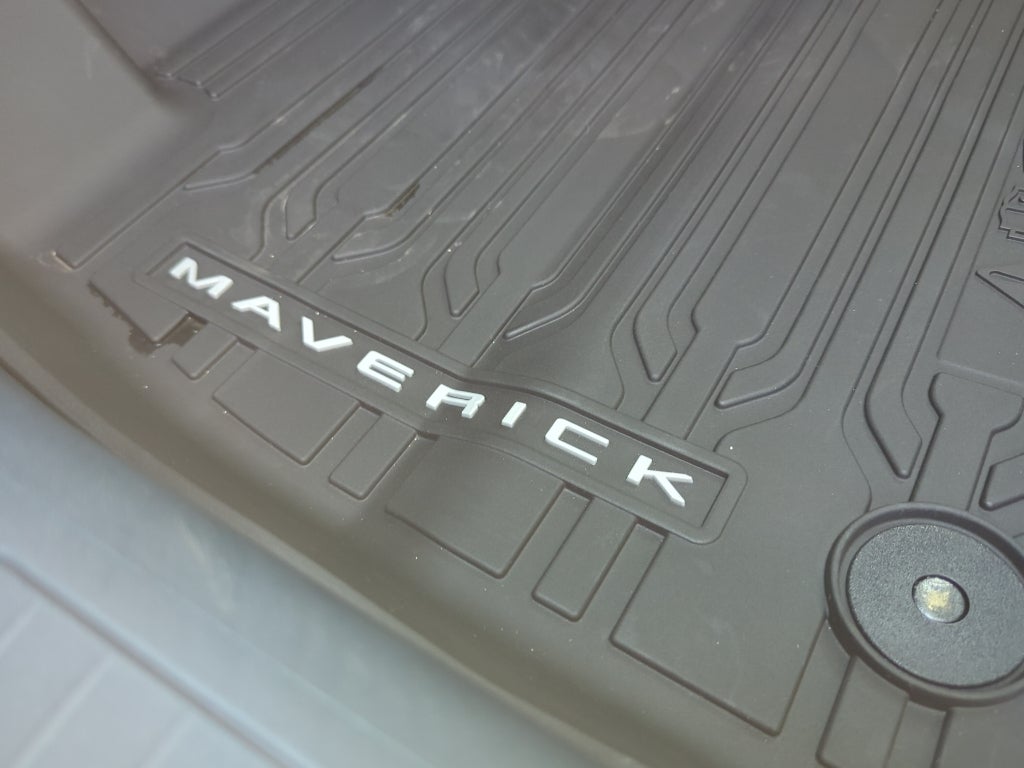 2025 Ford Maverick XL HYBRID AWD