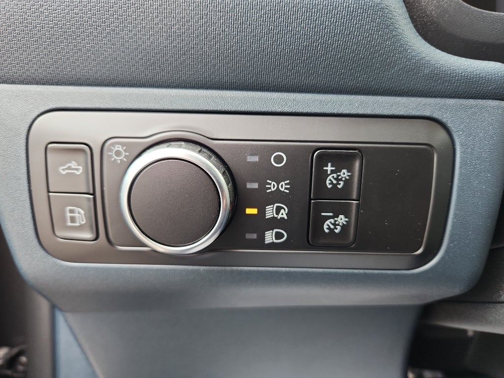 2025 Ford Maverick XL HYBRID AWD