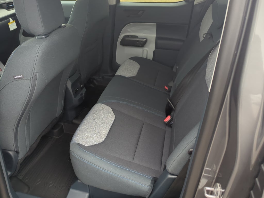 2025 Ford Maverick XLT HYBRID AWD