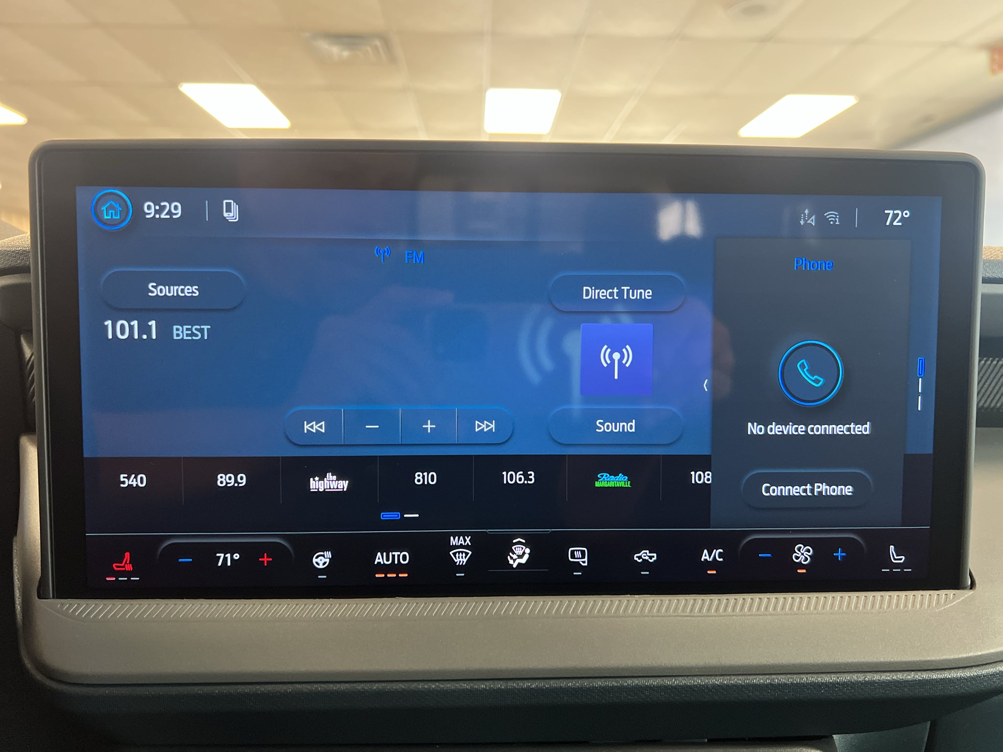 2026 Ford Maverick XLT AWD Hybrid