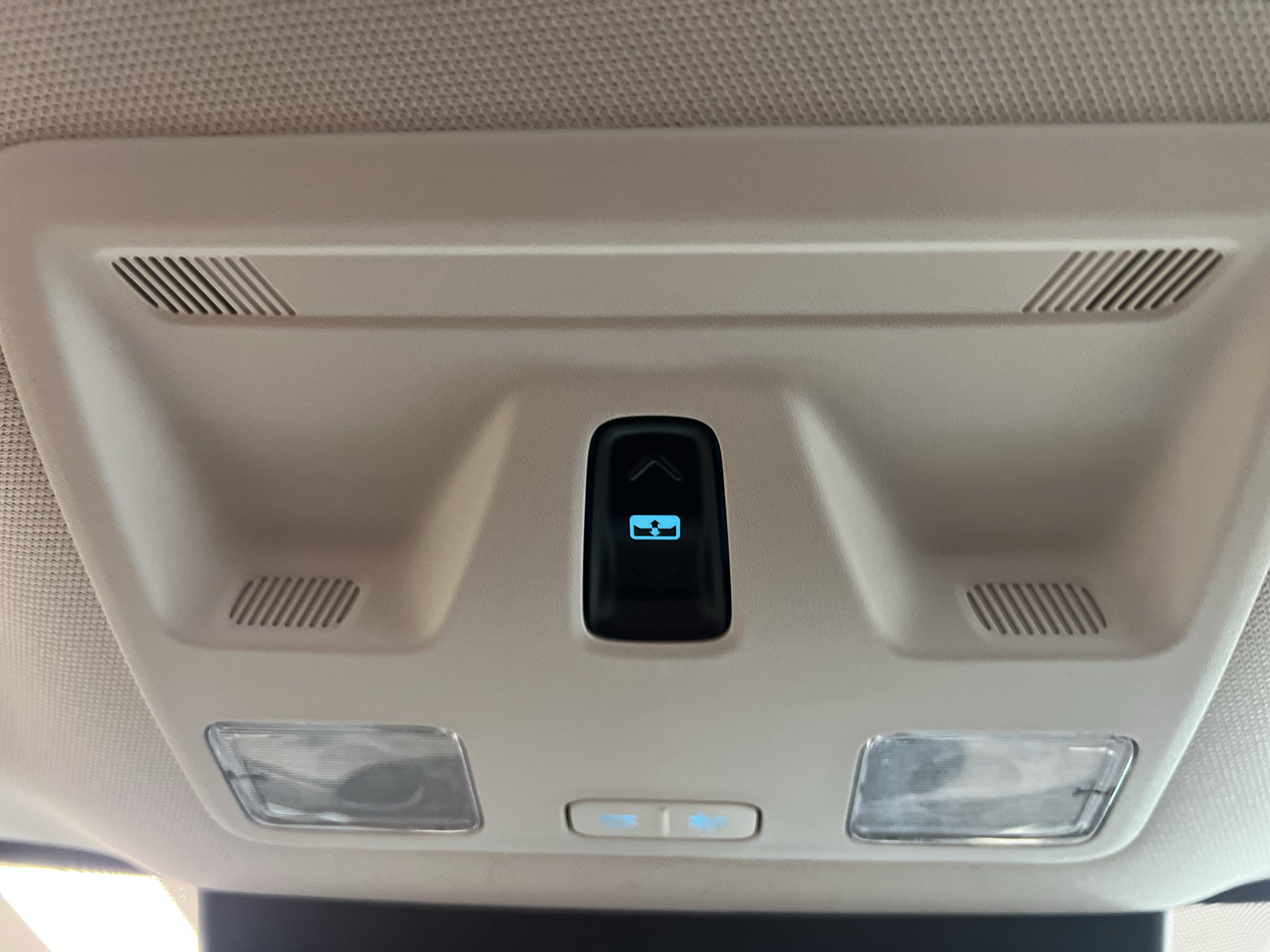 2026 Ford Maverick XLT AWD Hybrid
