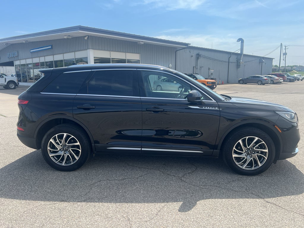 2021 Lincoln Corsair Standard
