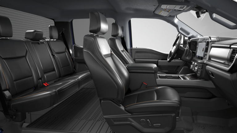 2026 Ford Super Duty F-350® Lariat®